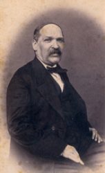 FOTO_GR053_PÉREZ Y AGUADO_(1872)_Tratado filosófico de gramática castellana